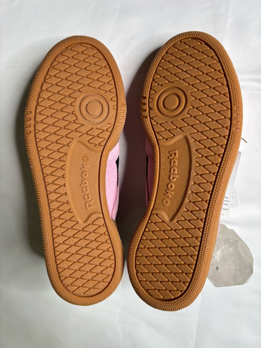Reebok Pink Club C Revenge Kids size 5/ Woman’s size 7 Sneakers | NWT - Picture 12 of 16